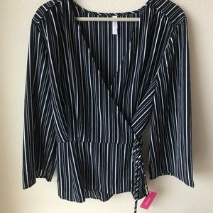 COPY - NWT | Black & White Striped Wrap Top